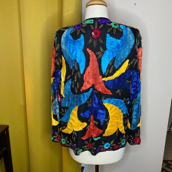 Multicolor ribbon handmade design and sequins si beautifully made - Picture 4 of 9